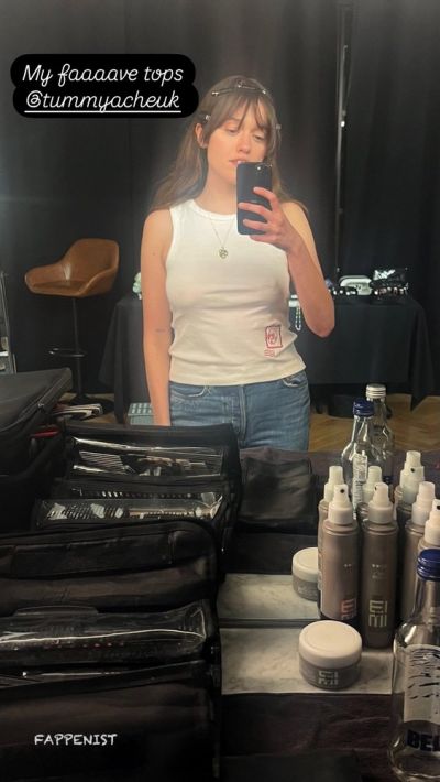Aimee Lou Wood Big Tits Nipples Pokies