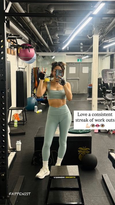 Karen Fukuhara Big Tits Gym Selfie