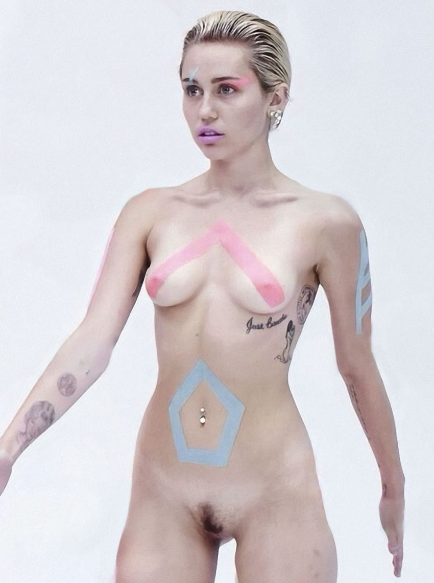 Miley Cyrus Nude Outtakes Leaked From Paper Magazine Fappenist