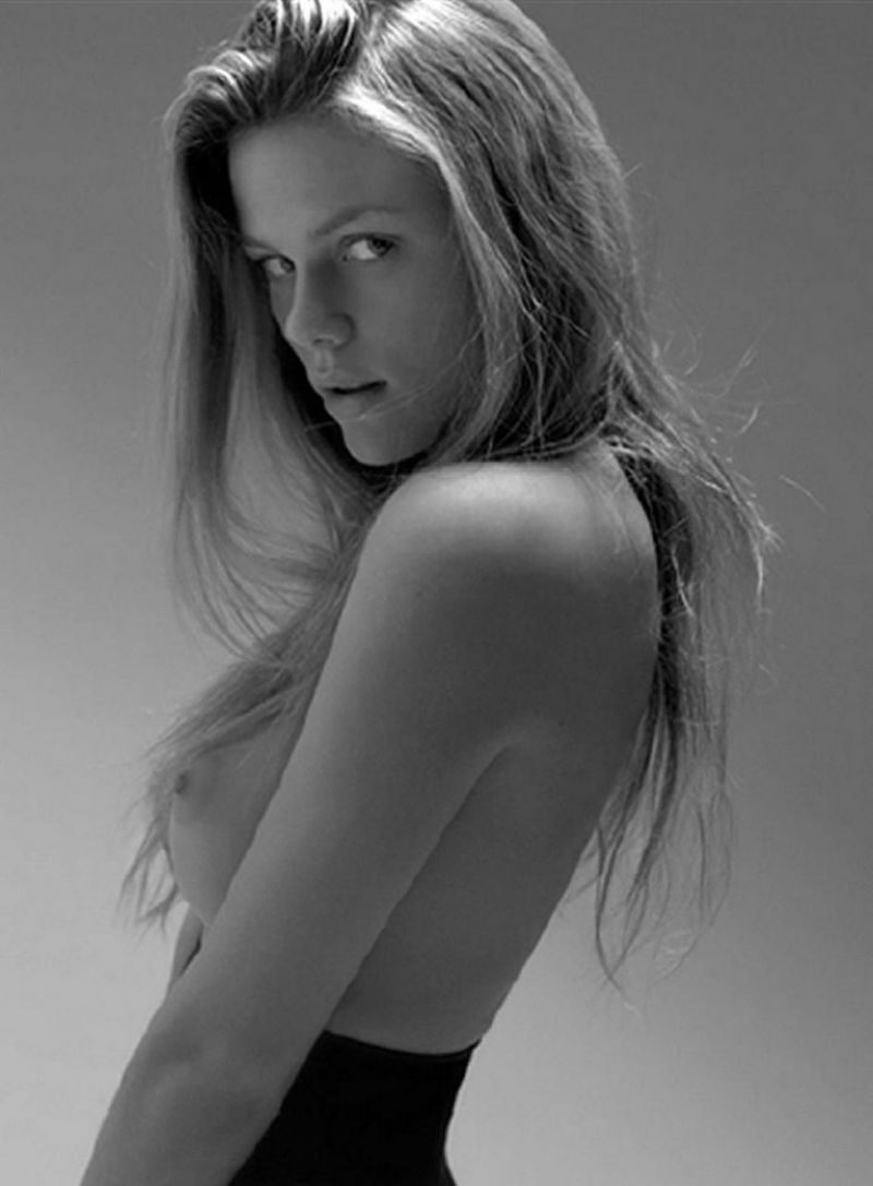 Fappening brooklyn decker the Brooklyn Decker