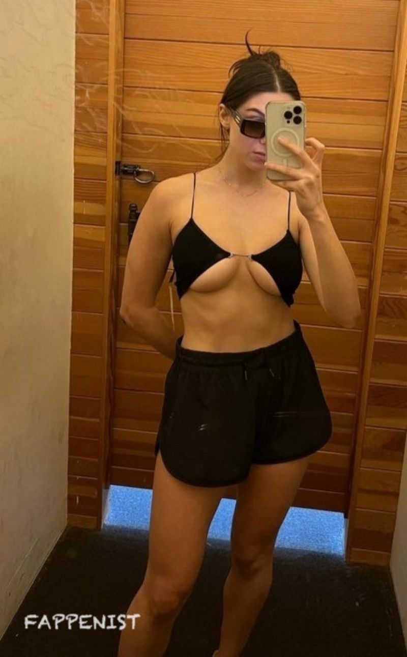 Kira Kosarin Tits - Fappenist