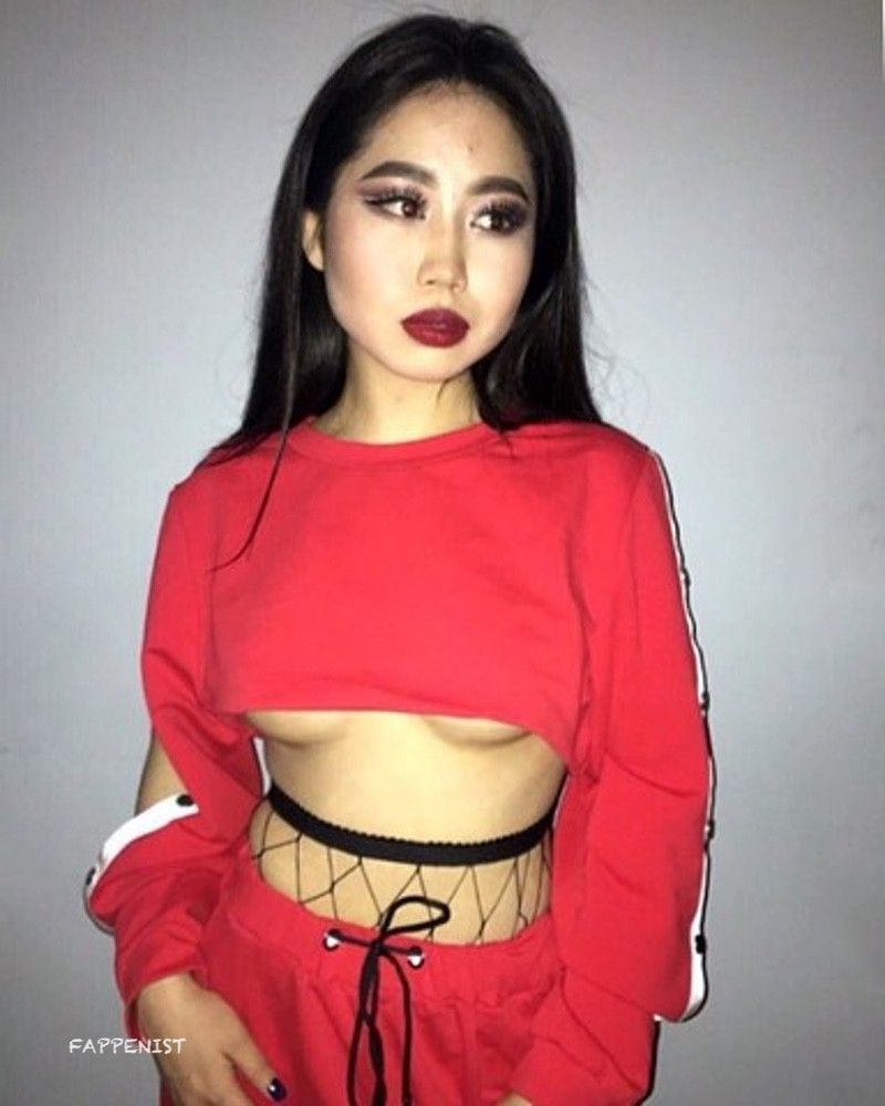 Era_ays nude
