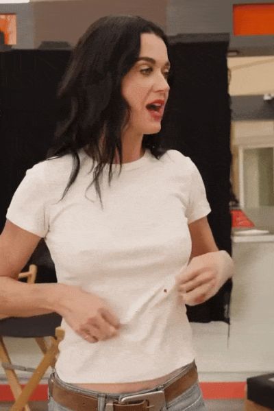 Katy Perry Big Tits Nipples Pokies Gif