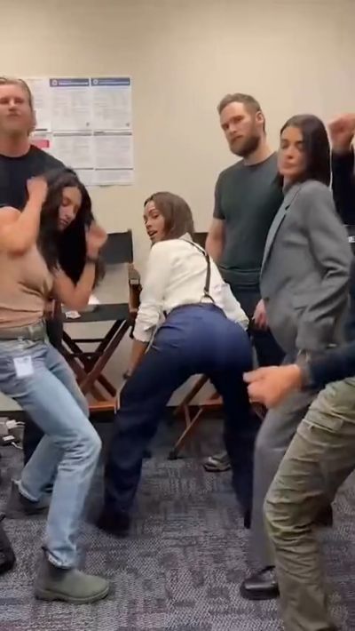 Zoe Saldana Twerking Video