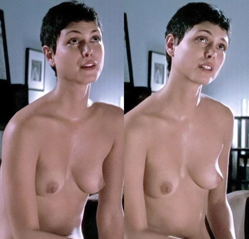 Morena baccarin topless