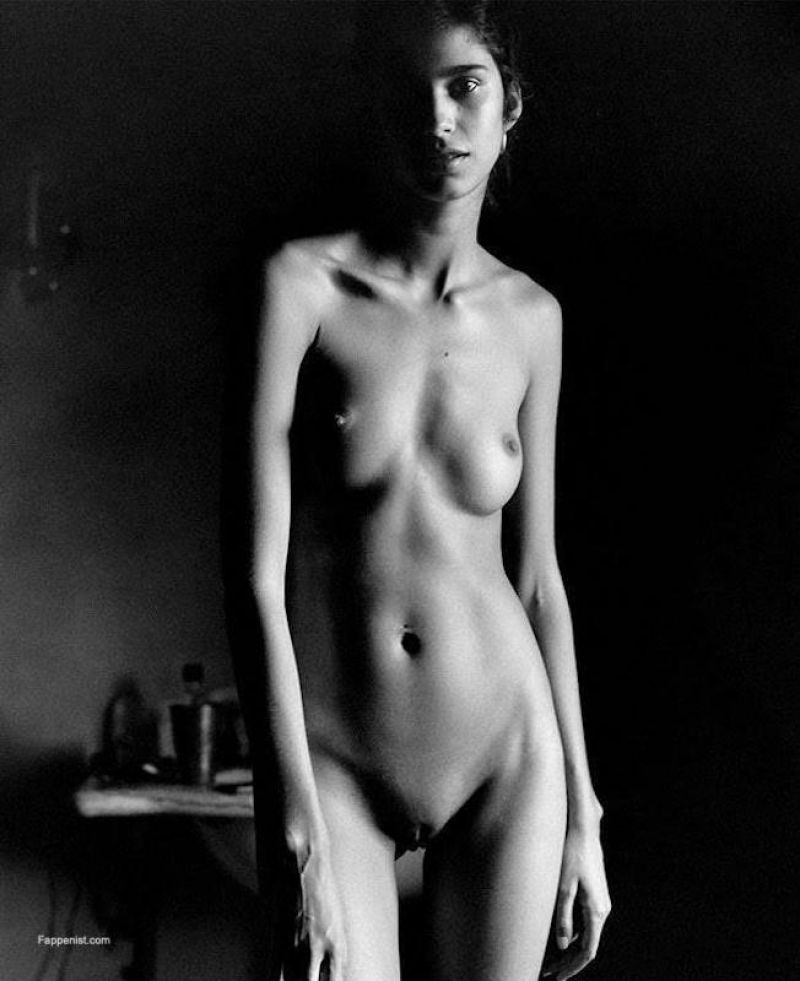 Mica Arganaraz Nude Photo Collection. 