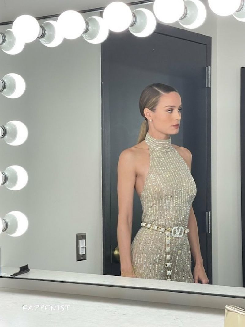 Brielarson sexy
