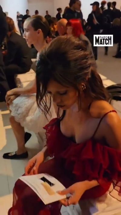 Jenna Ortega Tits Out in Paris