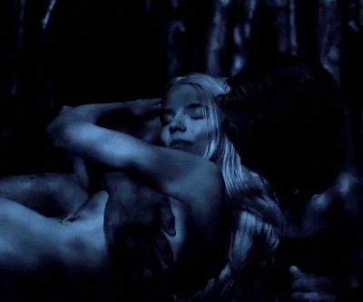 Anya Taylor-Joy Nude Tits Gif