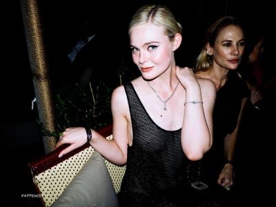 Elle Fanning Nipples
