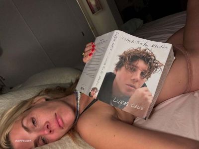Busy Philipps Underwear in Bed