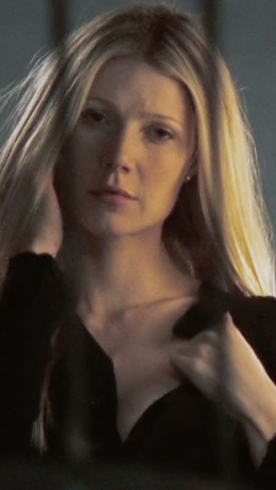 Gwyneth paltrow deepthroating cock
